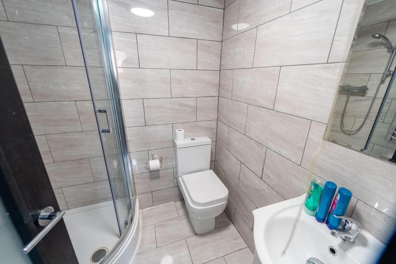 Studio Close To Selly Oak Train Station Birmingham Luaran gambar